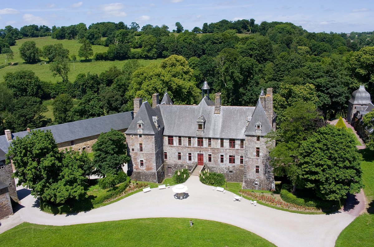 Chateau de Cerisy-la-Salle